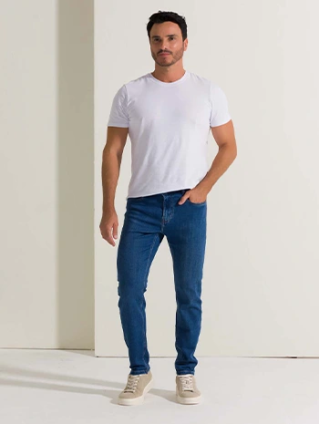 Uomo
